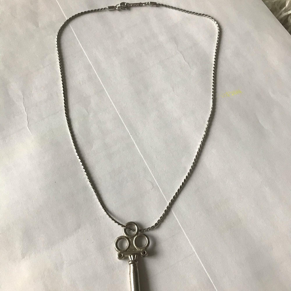 Key necklace - Picture 3 of 3